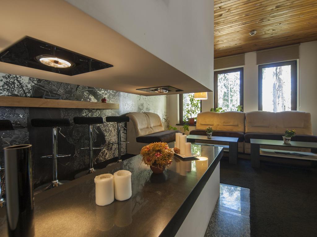 Green Life Family Apartments פמפורובו מראה חיצוני תמונה